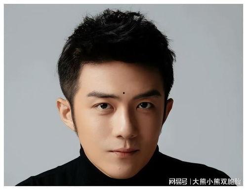 黄色短发的网红男演员