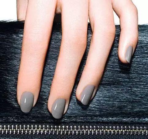 网红美甲颜色选款图片,跟随流行趋势选款美甲图片集锦