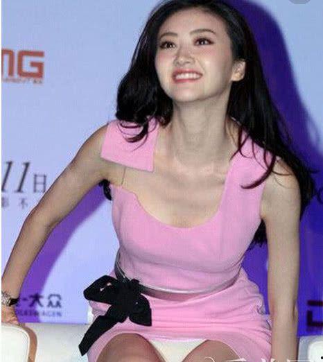 明星穿安全裤,安全裤穿搭，潮流与舒适的完美结合